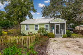 Pineapple Cottage